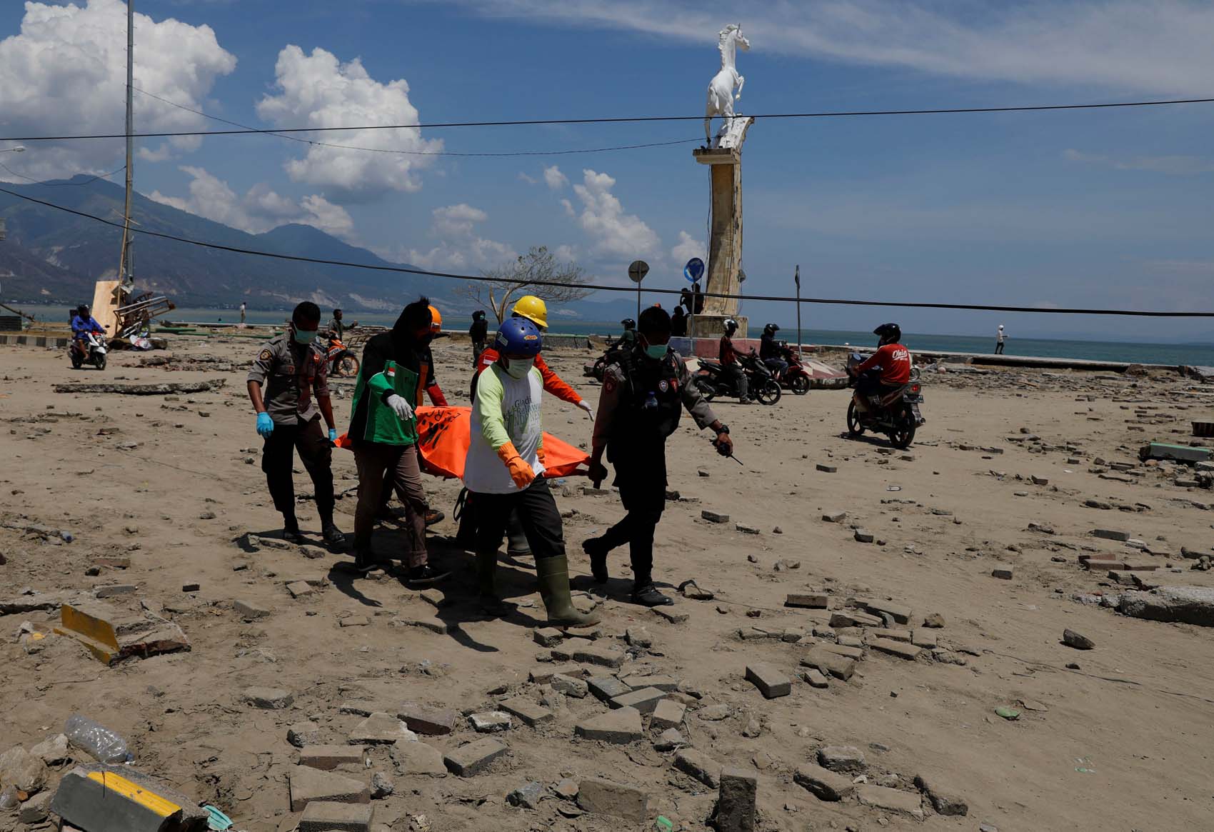 Sube A Cifra De Muertos Por Terremoto Y Tsunami En Indonesia