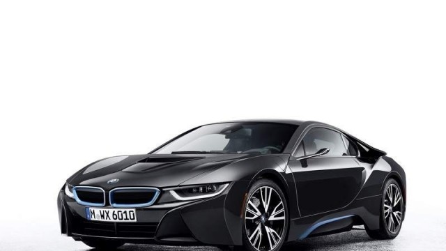 El BMW i8, sin espejos