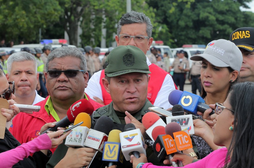 NOTICIA DE VENEZUELA  - Página 55 C4-GB-Carlos-P%C3%A9rez-Ampueda-y-Secretario-de-Seguridad-Ciudadana