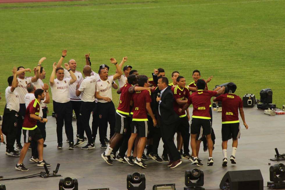 ¡Campeones en nuestros corazones! Las imágenes que no viste del recibimiento de la Vinotinto Sub 20. Foto: Eduardo Ríos / LaPatilla.com