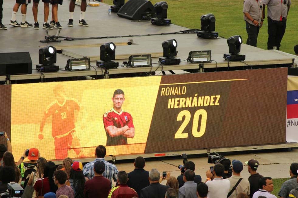 ¡Campeones en nuestros corazones! Las imágenes que no viste del recibimiento de la Vinotinto Sub 20. Foto: Eduardo Ríos / LaPatilla.com