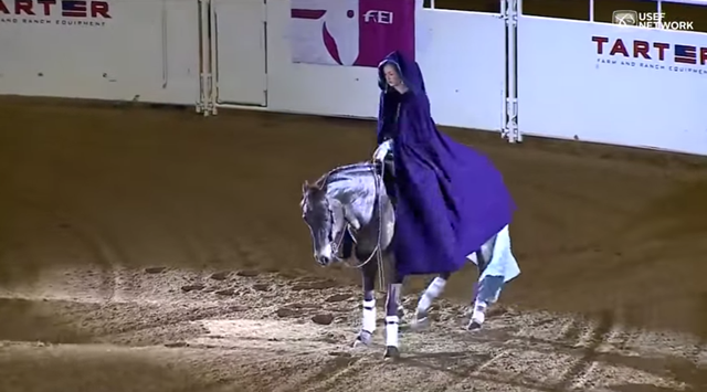 Cuando esta Chica quitó Capa Escenario, toda audiencia quedó MUDA