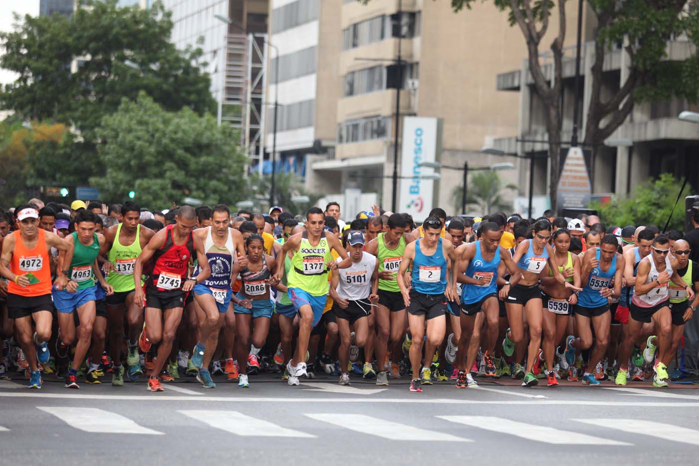 Valera y García los más veloces en los 10k del Circuito Gatorade (Fotos)