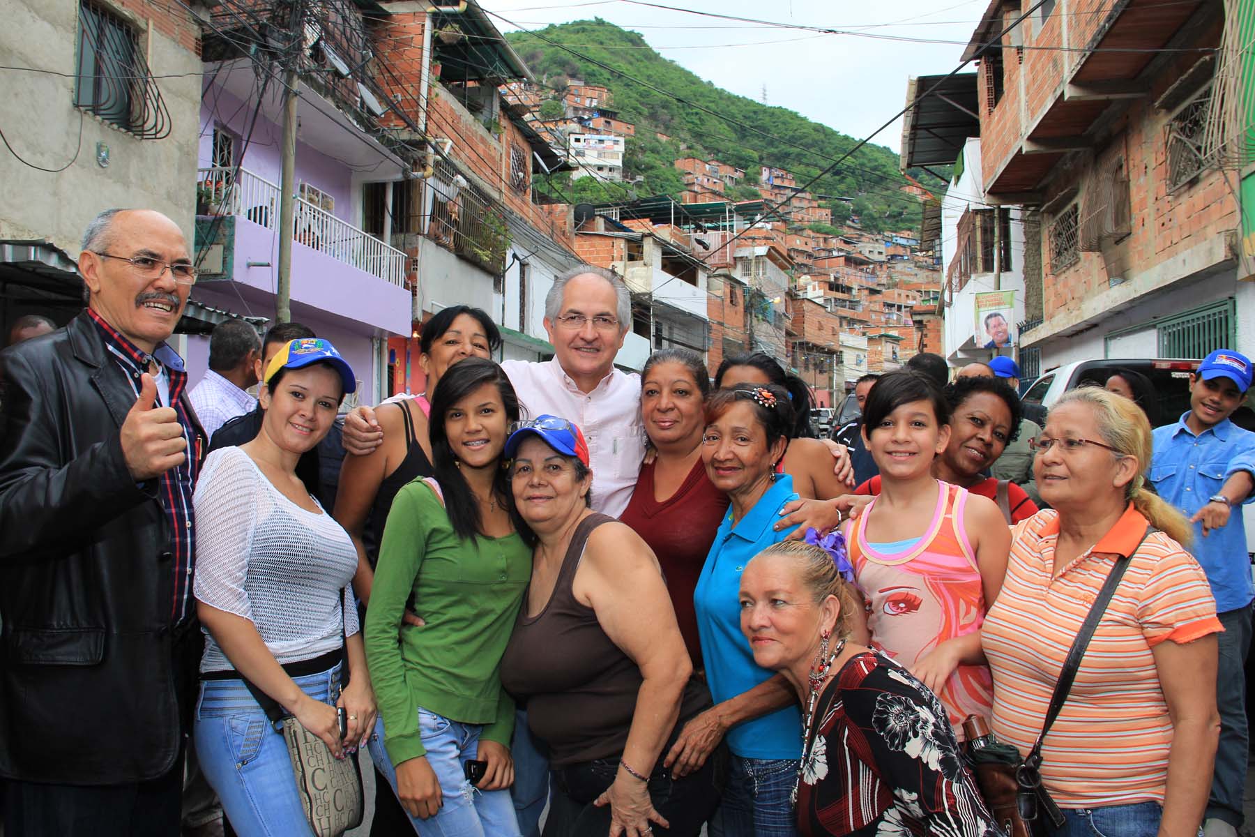 Ledezma: Nicolás, déjale algo a los venezolanos que todo lo que regalas