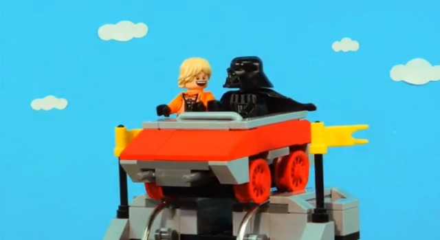 Luke Skywalker celebra el día del padre con Darth Vader (Video + Awww)