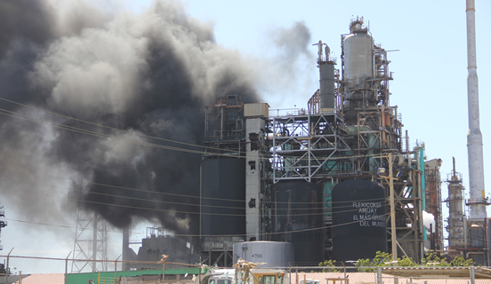 Incendio en Amuay aviva terror en habitantes