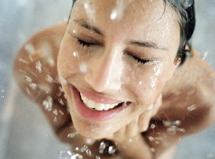 Cambia toda tu rutina de baño con bicarbonato de sodio