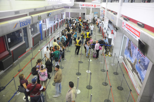 Inician vuelos en el aeropuerto nacional Arturo Michelena