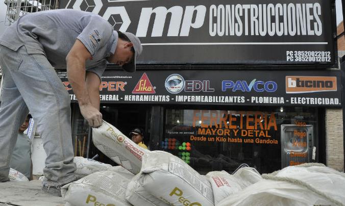 Abastecimiento de materiales de construcción presenta fallas