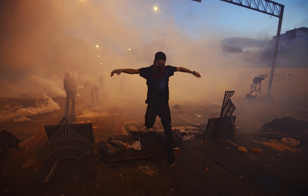 Enfrentamientos entre manifestantes y militares en Altamira deja 41 detenidos