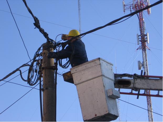 Anuncian cortes eléctricos en Valles del Tuy y Caucagua para este sábado