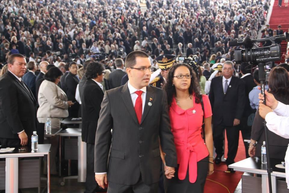 Arreaza participa en la toma de posesión de Salvador Sánchez Cerén (Fotos)