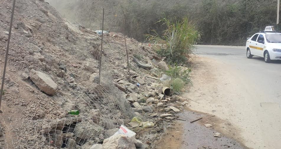 Concejal de Caracas advierte intransitabilidad en la vía Santa Mónica-Cumbres