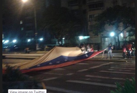 Manifestantes toman nuevamente El Cafetal #05Jun (Fotos)