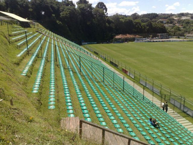 estadios-raros4