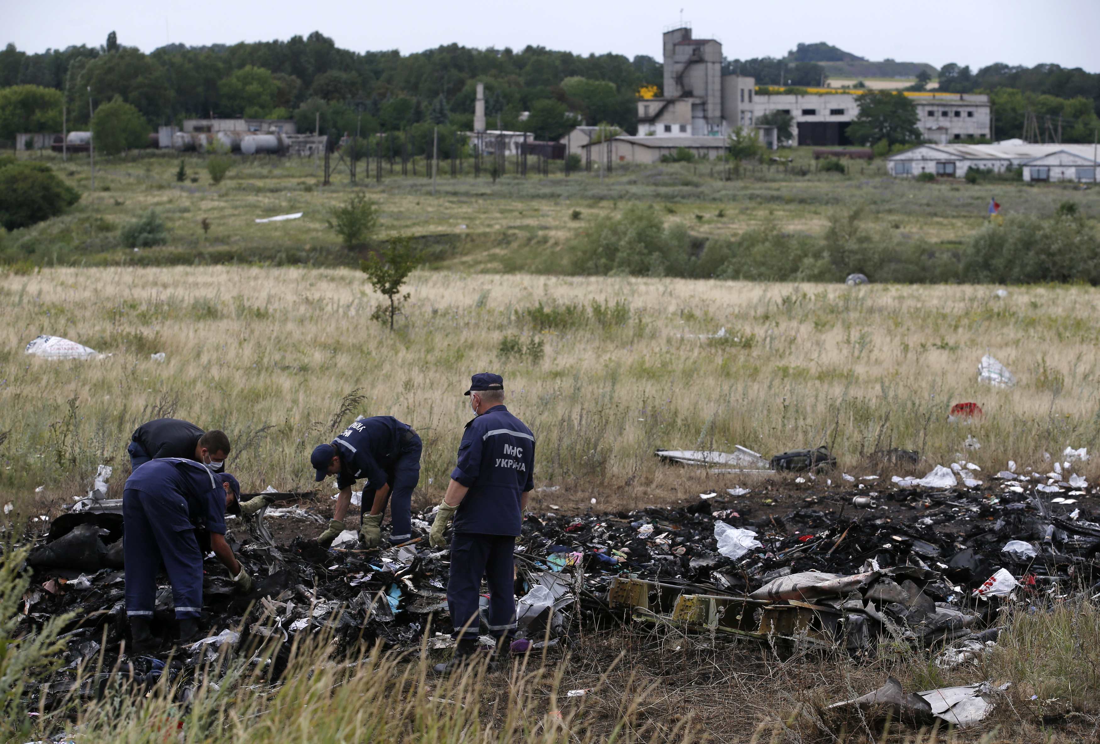 Hollande, Merkel y Cameron exigen a Putin acceso a la zona de la catástrofe