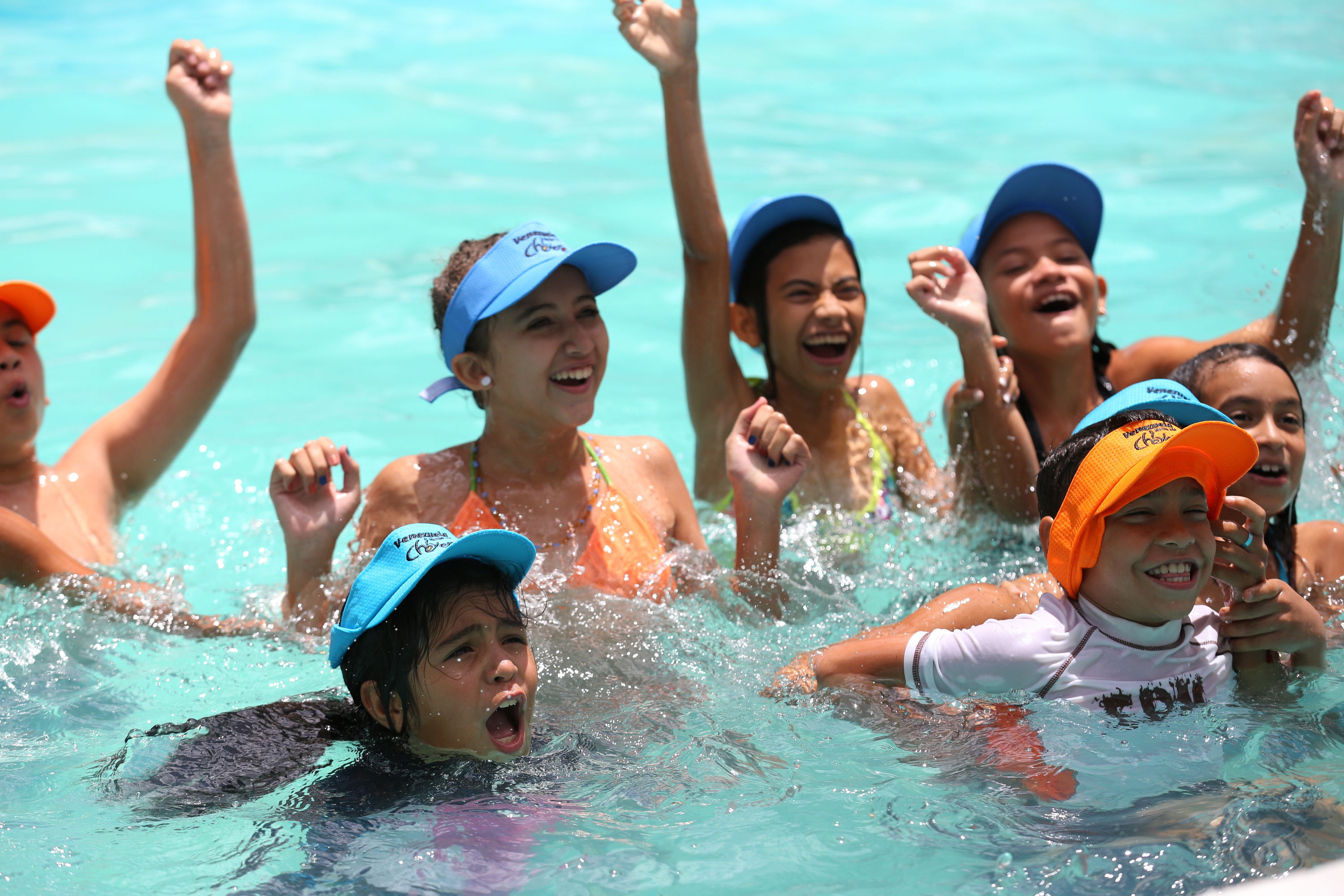 Piscina en el 23 de Enero (Fotos)