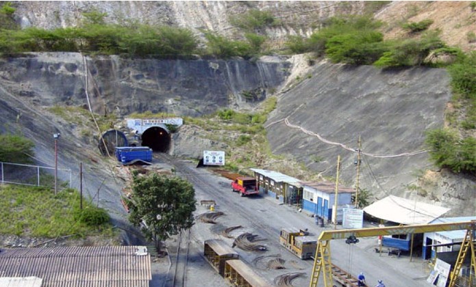 Campesinos de Yacambú reclaman puestos de trabajo en la obra hidráulica