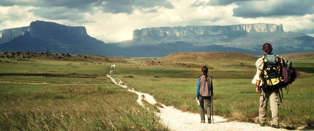 LA DISTANCIA_FOTO_FILM_Camino_300dpi