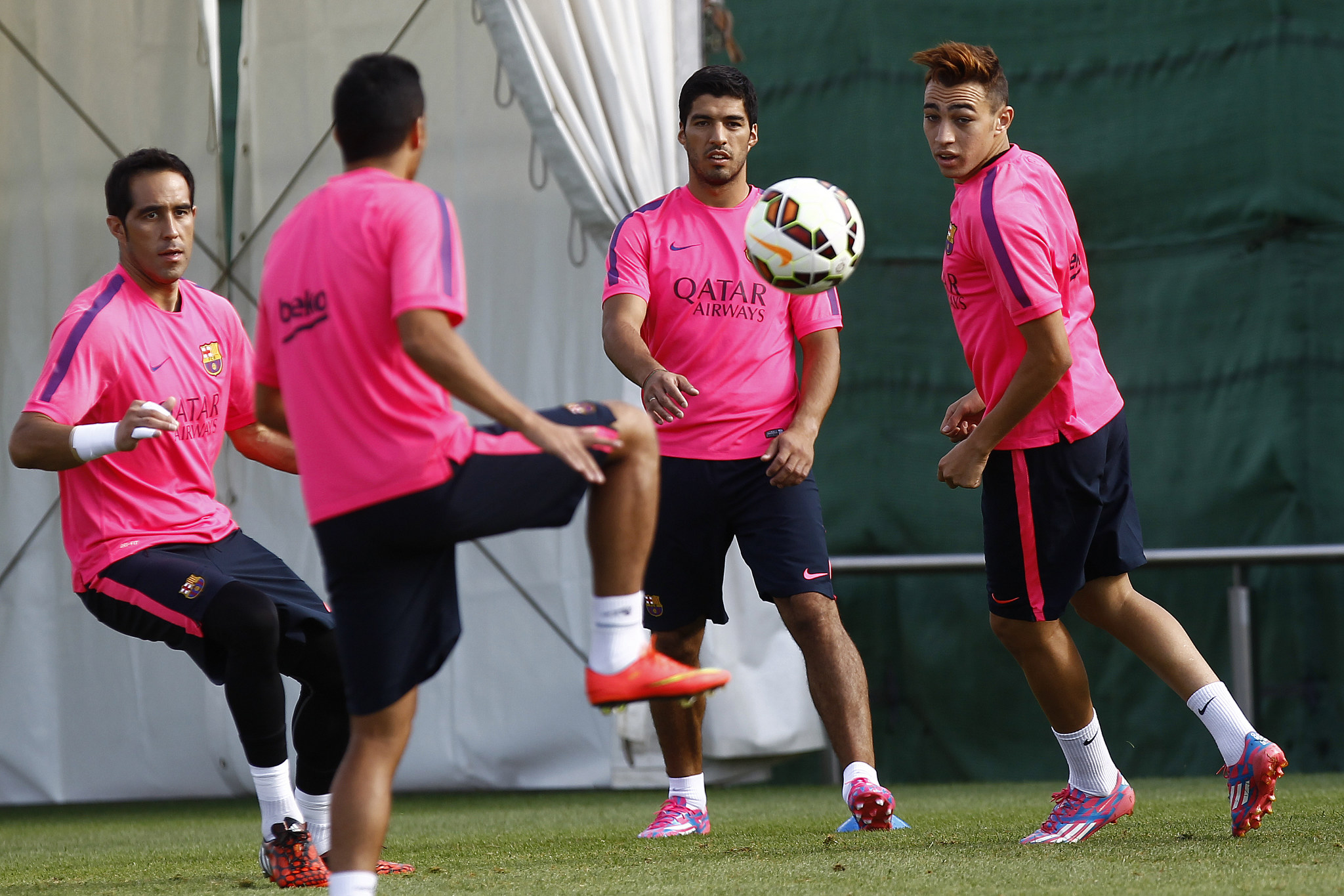 Luis Suárez se entrena por primera vez con el FC Barcelona (Fotos)