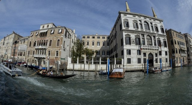 DOUNIAMAG-ITALY-WEDDING-CLOONEY-VENICE