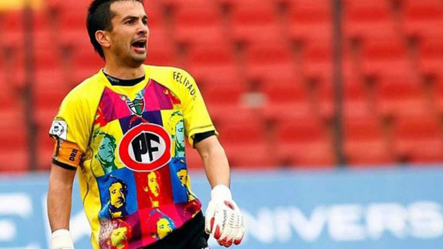 El portero venezolano que atajó con la cara de Cerati en su camiseta (Fotos)