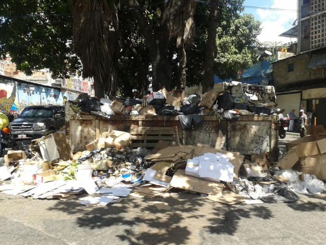 basura caracas1