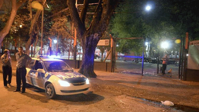 Dos muertos y seis heridos en festejos tras clásico de fútbol en Argentina