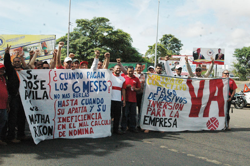 Trabajadores de Pdvsa Industrial exigen respuestas