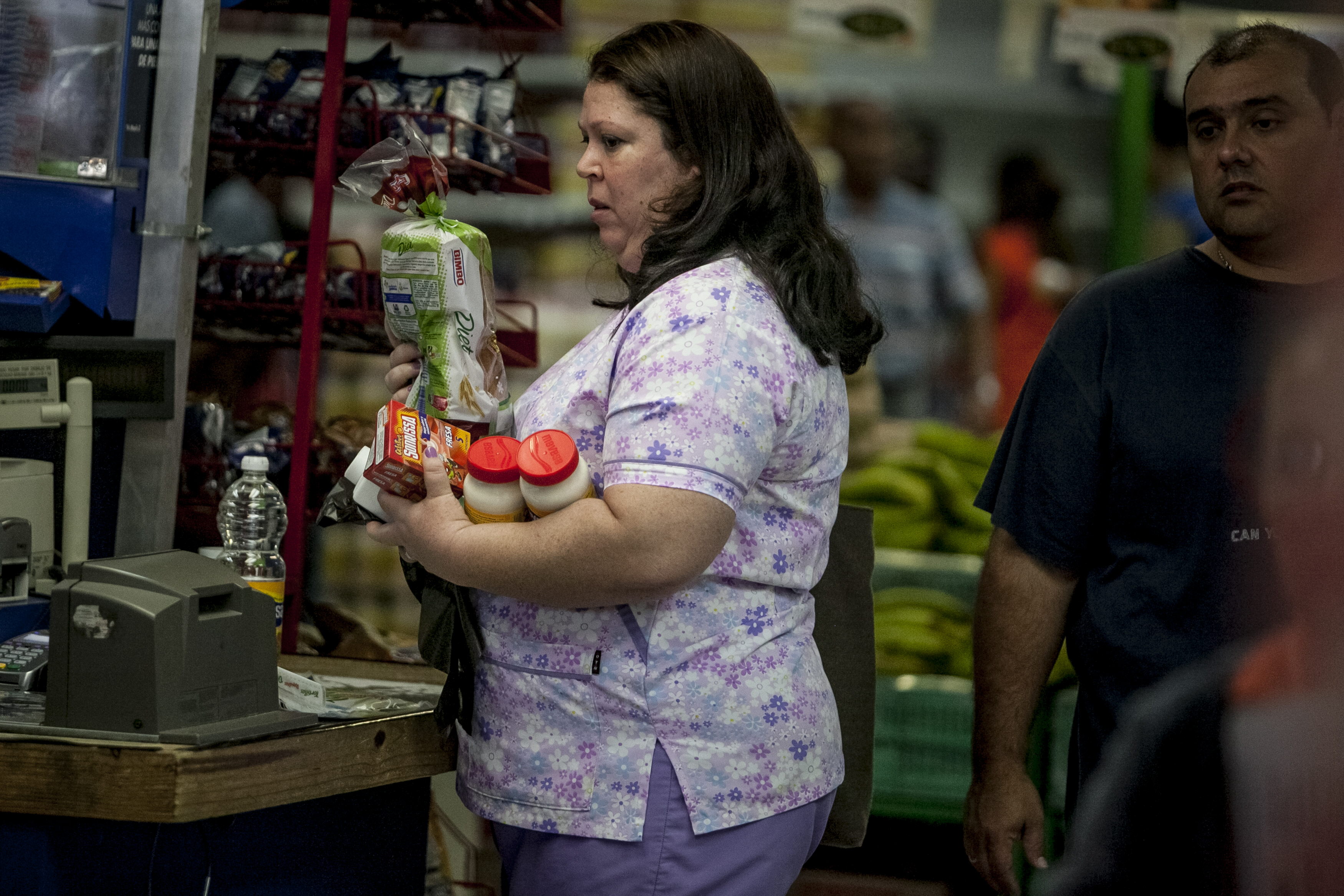 Se necesitan seis salarios mínimos para adquirir la canasta básica familiar