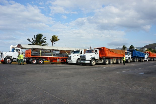 Establecen tarifas y fletes de servicios de transporte terrestre de carga en todos el país