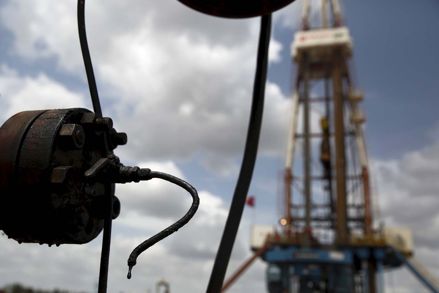 Petróleo venezolano cerró en 42,17 dólares