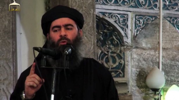 Foto: Única aparición pública de Baghdadi, un discurso en Mosul durante junio de 2014 