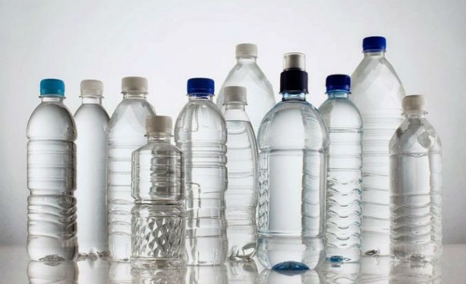 Cuántas veces se puede reutilizar una botella de plástico sin que sea  tóxica?