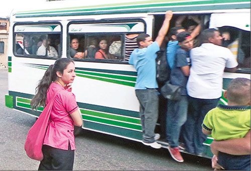 Falta de colectivos dificulta movilización en el sur de Valencia