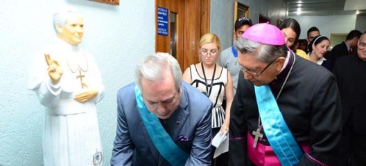 Foto: la primera reliquia de san Juan Pablo II que llega a Venezuela / laverdad.com