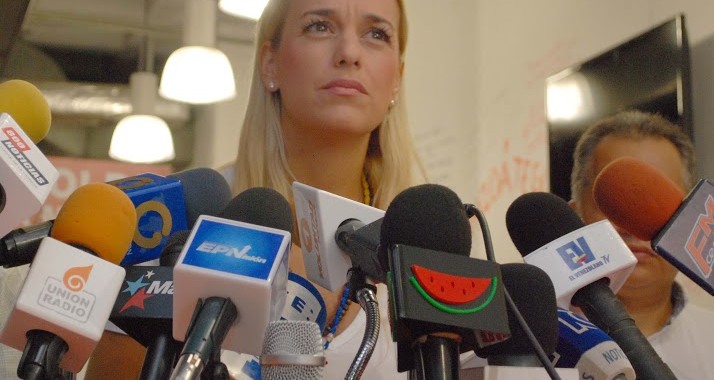 Lilian Tintori logró ver a López, luego de tres semanas