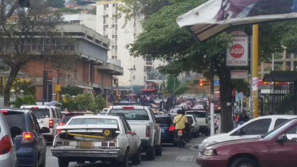 Tiroteo en las adyacencias del Unicentro El Marqués deja un muerto