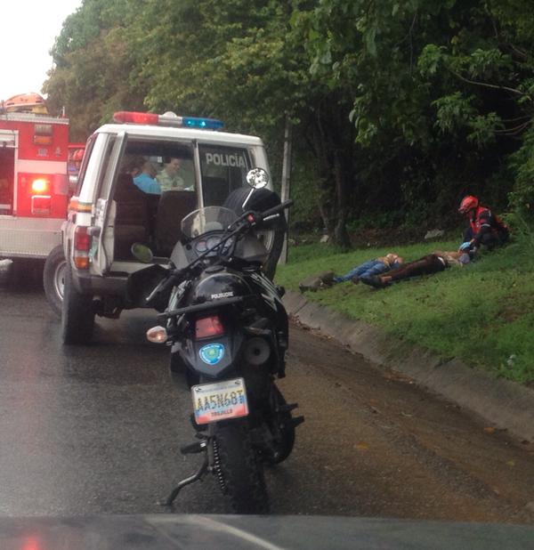 Dos hombres maniatados y con disparos hallados en la Cota Mil a la altura de El Marqués