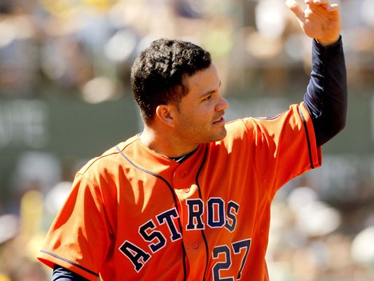 José Altuve sacó el 12 de la zafra