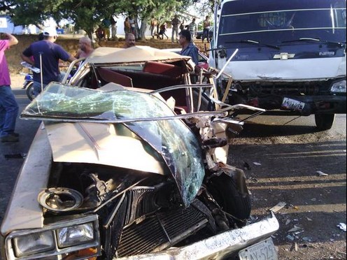 Un herido deja fuerte accidente de tránsito en la carretera Morón Coro