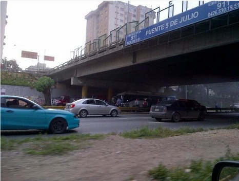 Se incendia autobús en La Urbina