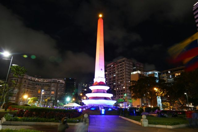 Plazaaltamira-Francia (5)