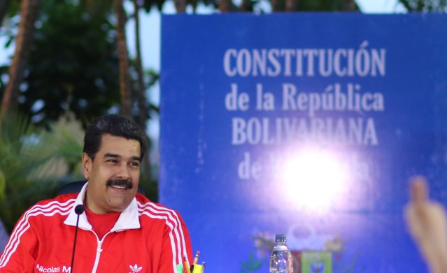 Maduro-980-Constitucion