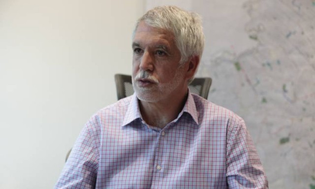 Enrique Peñalosa asume la Alcaldía de Bogotá tras doce años de gobiernos de izquierda