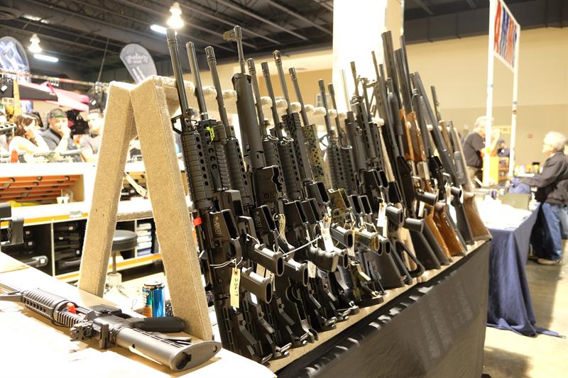 En Fotos: Una feria de armas para “toda la familia” en Miami