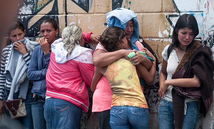 Lo asesinan mientras hacía cola para comprar productos regulados