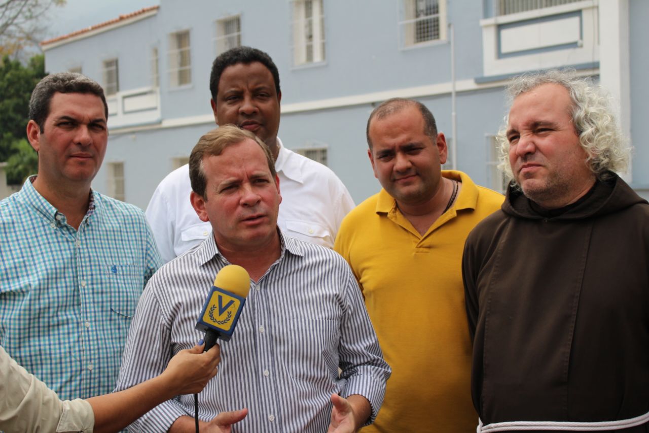 Juan Pablo Guanipa: Ineficiencia del Gobierno nacional convirtió en catástrofe incendio en la Sierra