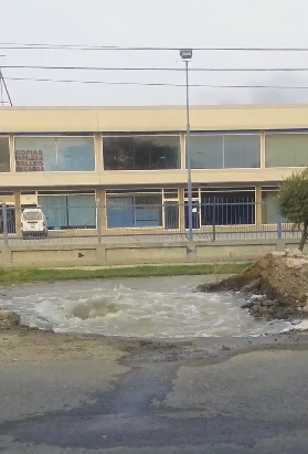 ¡Impresionante! El GRAN bote de aguas blancas en Valencia (Video)