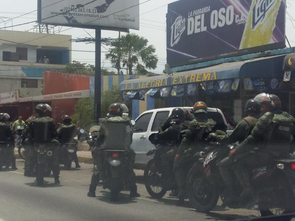 Fuerte presencia militar en varias zonas del país